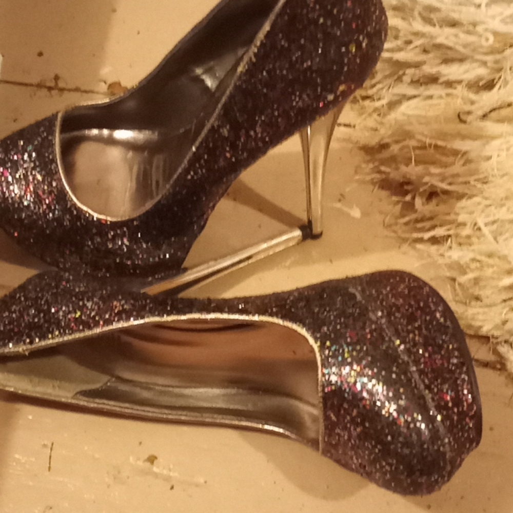 Sparkly platform heels - Picture 2 of 3
